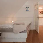 Semesterbostad Oma Hansen's Huus