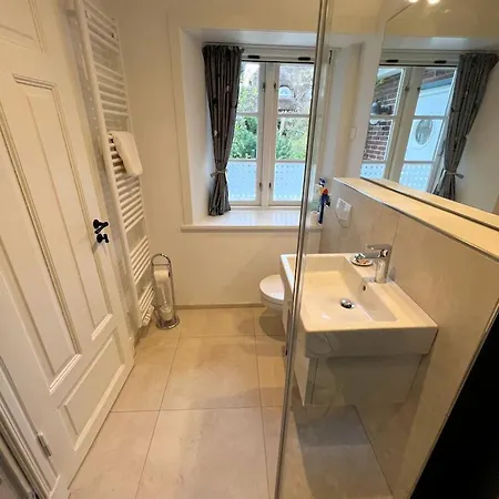 Oma Hansen's Huus בית נופש *